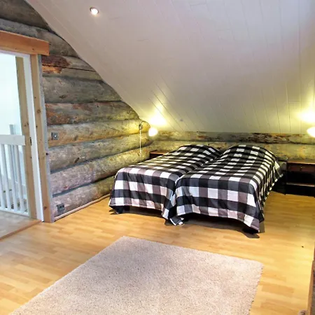 Polar Star Rytmi Ferienhaus *